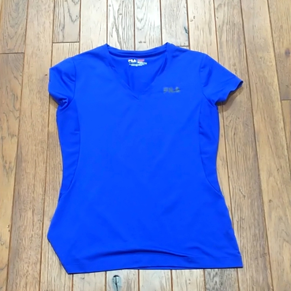 Blue fila shit